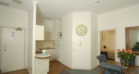Rothbury On Ann Heritage Apartment Hotel - Accommodation Sunshine Coast 4