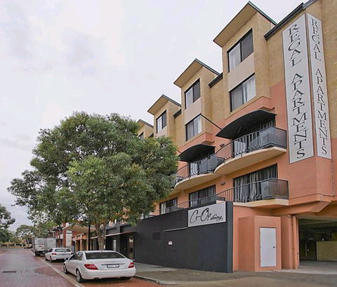 Regal Apartments - Accommodation Sunshine Coast 2