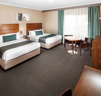 Quality Hotel Dickson - Accommodation Sunshine Coast