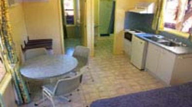 Outback Caravan Park - Accommodation Sunshine Coast 1