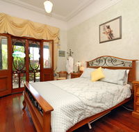 Above Bored Bed and Breakfast - Accommodation Sunshine Coast