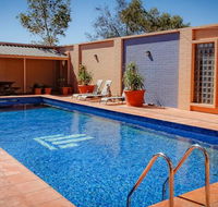 Desert Cave Hotel - Accommodation Sunshine Coast