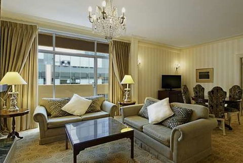 Parmelia Hilton - Accommodation Sunshine Coast 2