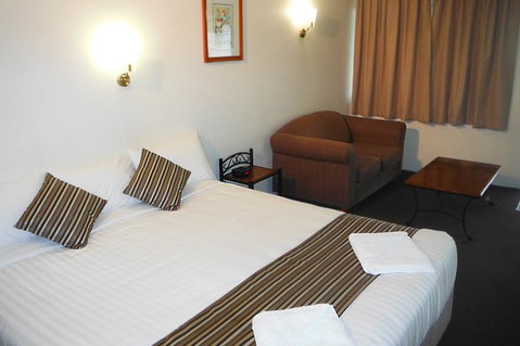 Coffs Harbour Pacific Palms Motel - Accommodation Sunshine Coast 0