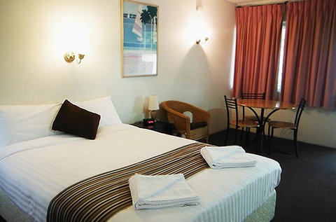 Coffs Harbour Pacific Palms Motel - Accommodation Sunshine Coast 1