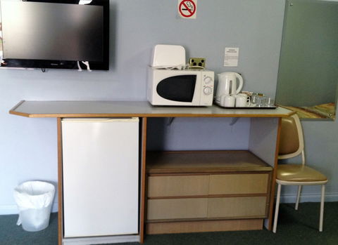 City West Motel - Accommodation Sunshine Coast 4