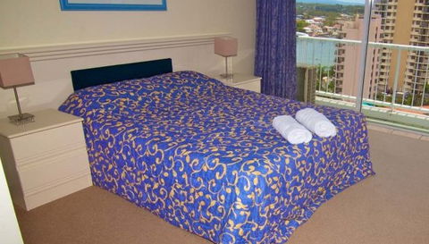 Surfers Mayfair - Accommodation Sunshine Coast 0