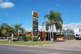 Queens Beach Motor Hotel - Accommodation Sunshine Coast 0