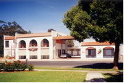El Toro Motel - Accommodation Sunshine Coast 0