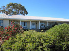 The Grange - Accommodation Sunshine Coast 0