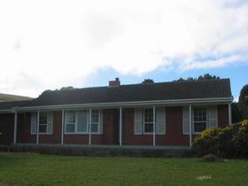 Red Brick Sea Retreat - Accommodation Sunshine Coast 0