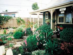 Schoolhouse Cottage - Accommodation Sunshine Coast 0