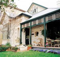 Water Bay Villa Bed and Breakfast - Accommodation Sunshine Coast