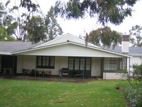 Naracoorte Cottages - Pinkerton Hill - Accommodation Sunshine Coast 0