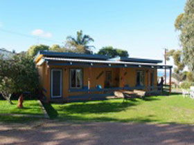 Casuarina Coastal Units - Accommodation Sunshine Coast 0