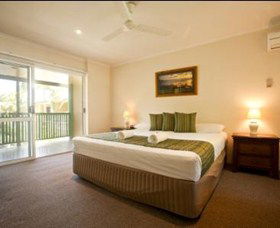 Tropical Nites - Accommodation Sunshine Coast 0