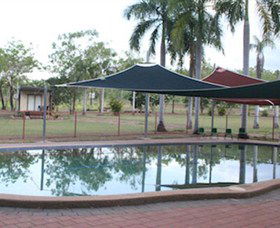 Bark Hut Inn - Accommodation Sunshine Coast 0