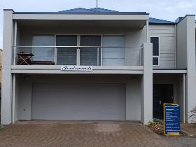 Tradewinds At Port Elliot - Accommodation Sunshine Coast 0