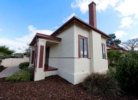 Playford Lodge - Accommodation Sunshine Coast 2