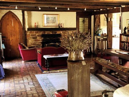 Wuthering Heights - Bronte Manor - Accommodation Sunshine Coast 2