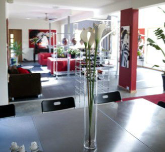 Victor Harbor Waterhouse Retreat - Accommodation Sunshine Coast 1