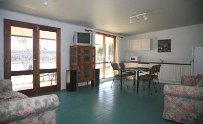 Toolunka Estate Cottage - Accommodation Sunshine Coast 2