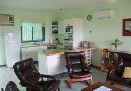Lot 7 Cottage - Accommodation Sunshine Coast 4