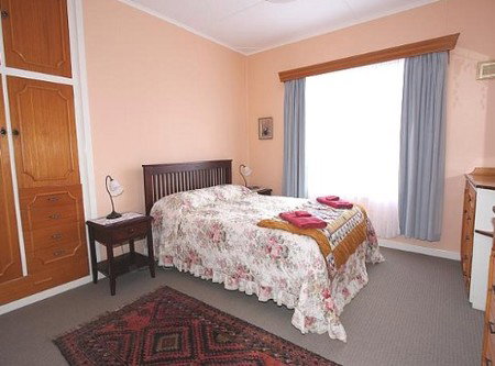 The Pines Holiday Home - Accommodation Sunshine Coast 3