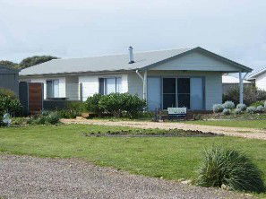 Coorong Waterfront Retreat - Accommodation Sunshine Coast 1
