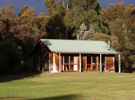 Murray's Country Cottages - Accommodation Sunshine Coast 1