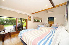 HMAS Hawk - Accommodation Sunshine Coast 0