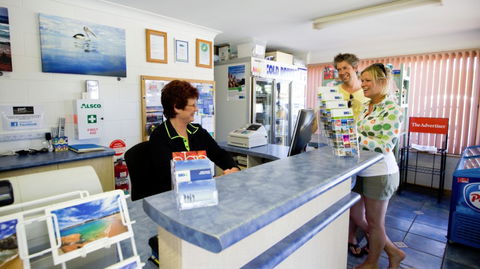 Port Elliot Holiday Park - Accommodation Sunshine Coast 1