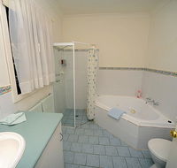 St Helens - Fettlers Cottage - Accommodation Sunshine Coast