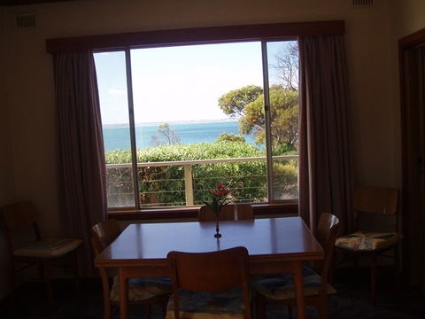 Morgans By The Sea - Accommodation Sunshine Coast 1