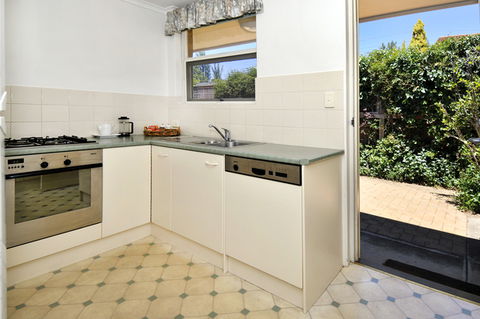 Norwood Apartments (Donegal Street) - Accommodation Sunshine Coast 1
