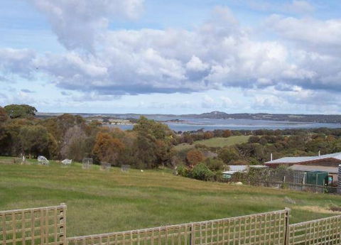Pelican's Retreat - Accommodation Sunshine Coast 0
