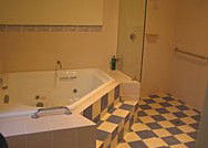 Naracoorte Cottages - MacDonnell House - Accommodation Sunshine Coast 4