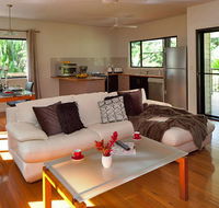 Misty Mountains Tropical Rainforest Romantic Retreat - Accommodation Sunshine Coast