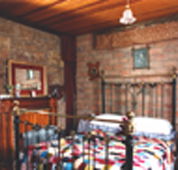 Hamilton's Cottage Collection and Country Gardens - Georges Cottage - Accommodation Sunshine Coast