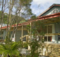 Crays Accommodation - The Esplanade