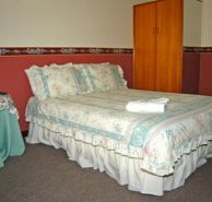 James Hotel - Accommodation Sunshine Coast