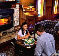 Strahan Colonial Cottages - Accommodation Sunshine Coast