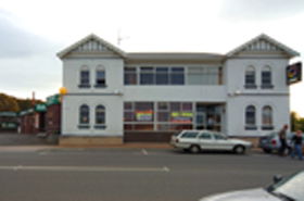 Somerset Hotel - Accommodation Sunshine Coast 0