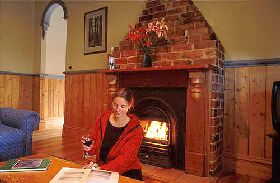 Renison Cottages - Accommodation Sunshine Coast 0
