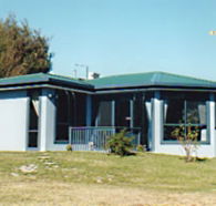 Homelea Accommodation Spa Cottage and Apartments - Accommodation Sunshine Coast