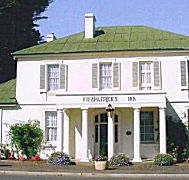 Fitzpatricks Inn - Accommodation Sunshine Coast