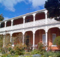 Glen Osborne House - Accommodation Sunshine Coast