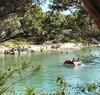 Crayfish Creek Van and Cabin Park and Spa House - Accommodation Sunshine Coast