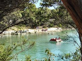 Crayfish Creek Van And Cabin Park And Spa House - Accommodation Sunshine Coast 0