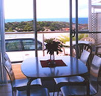 Sunnysands Holiday Unit - Accommodation Sunshine Coast